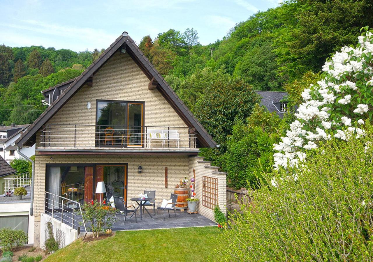 Ferienwohnung Eifel-Flair Geraeumig-Stilvoll-Ruhige Lage Am Rursee Und Nationalpark Eifel Rurberg Exteriör bild